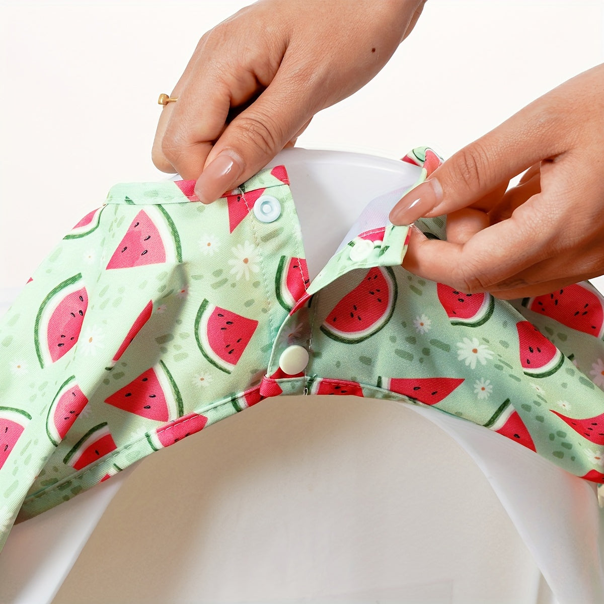 Long Sleeves Bib With Food Catcher